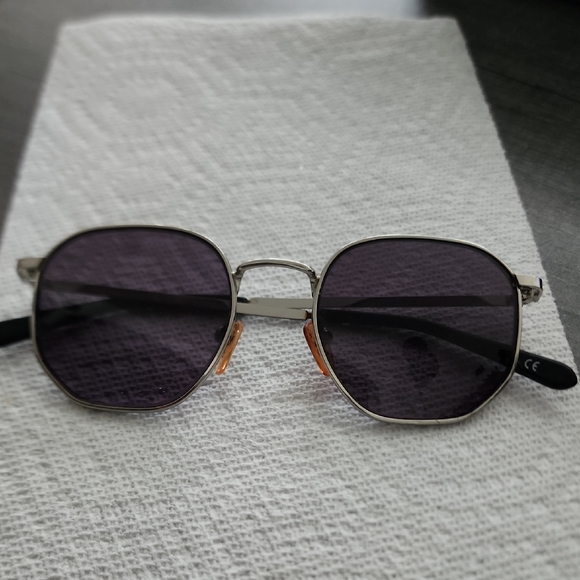 Other - Stylish Black and Silver Sunglasses